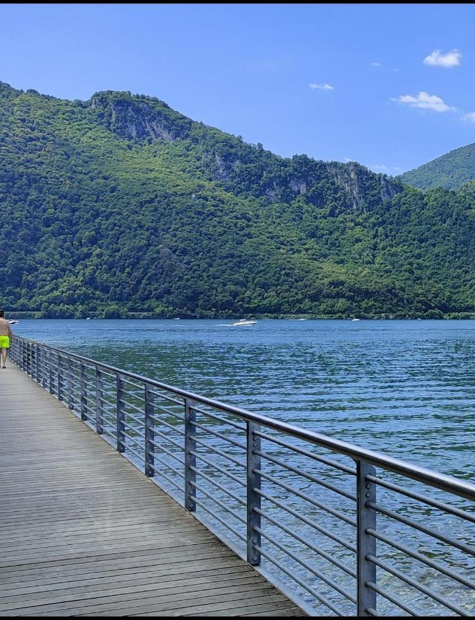 Lake Como Casa La Rosa Abbadia Lariana Bagian luar foto