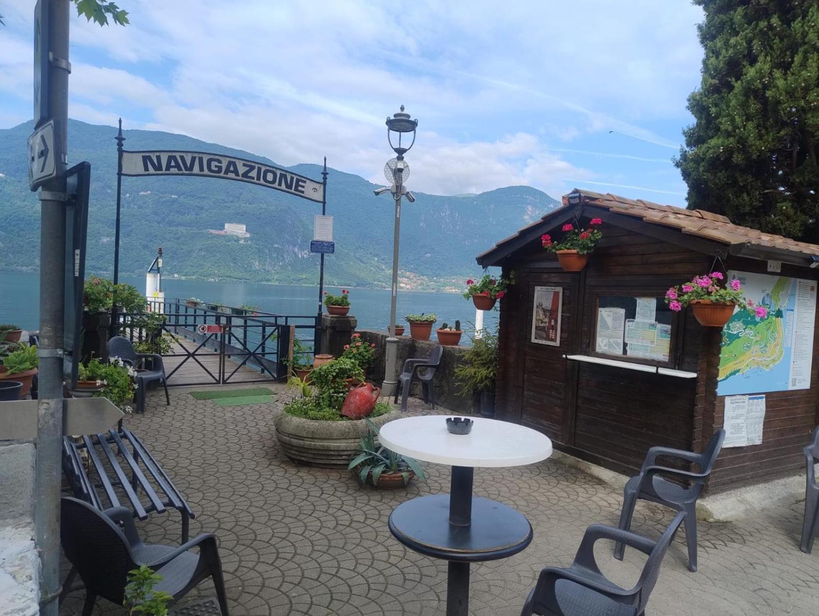 Lake Como Casa La Rosa Abbadia Lariana Bagian luar foto